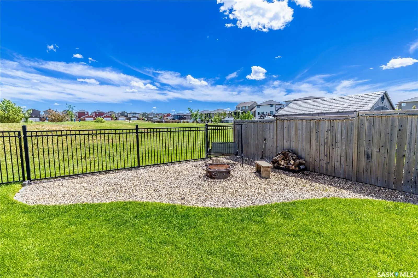 1178 Meier DRIVE