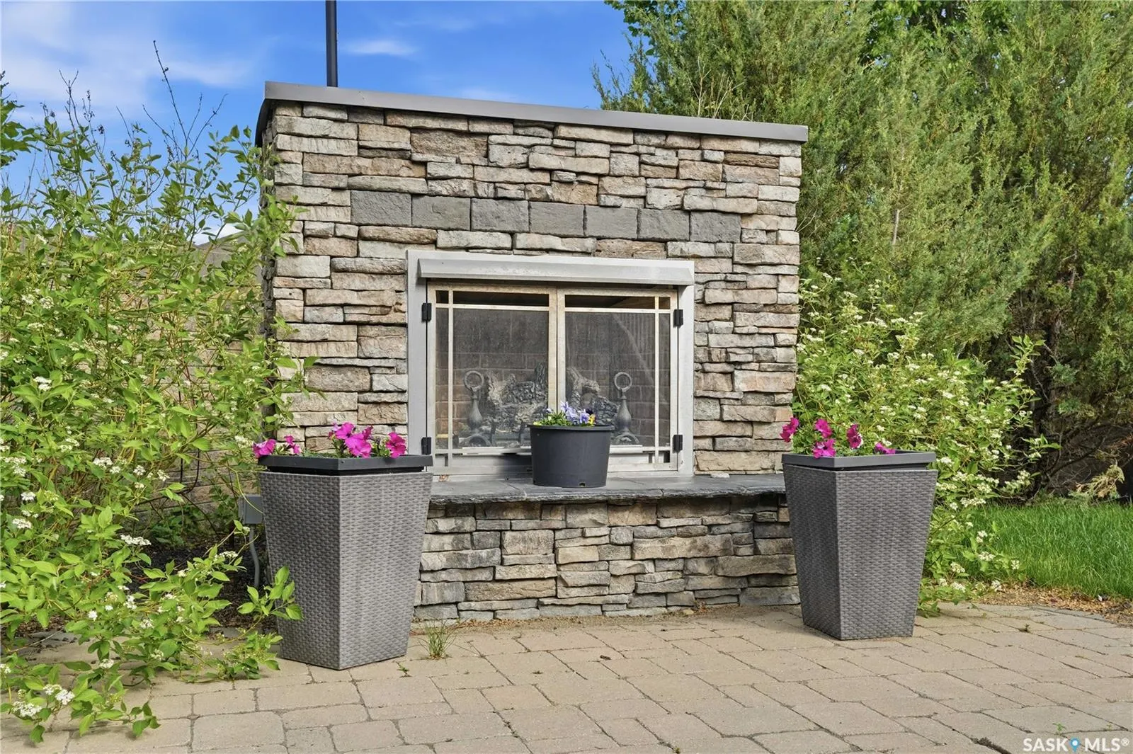 4501 Bergamot BAY E