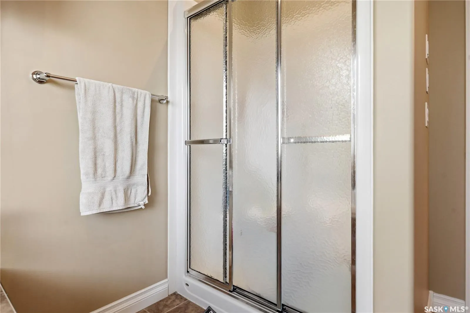 4501 Bergamot BAY E