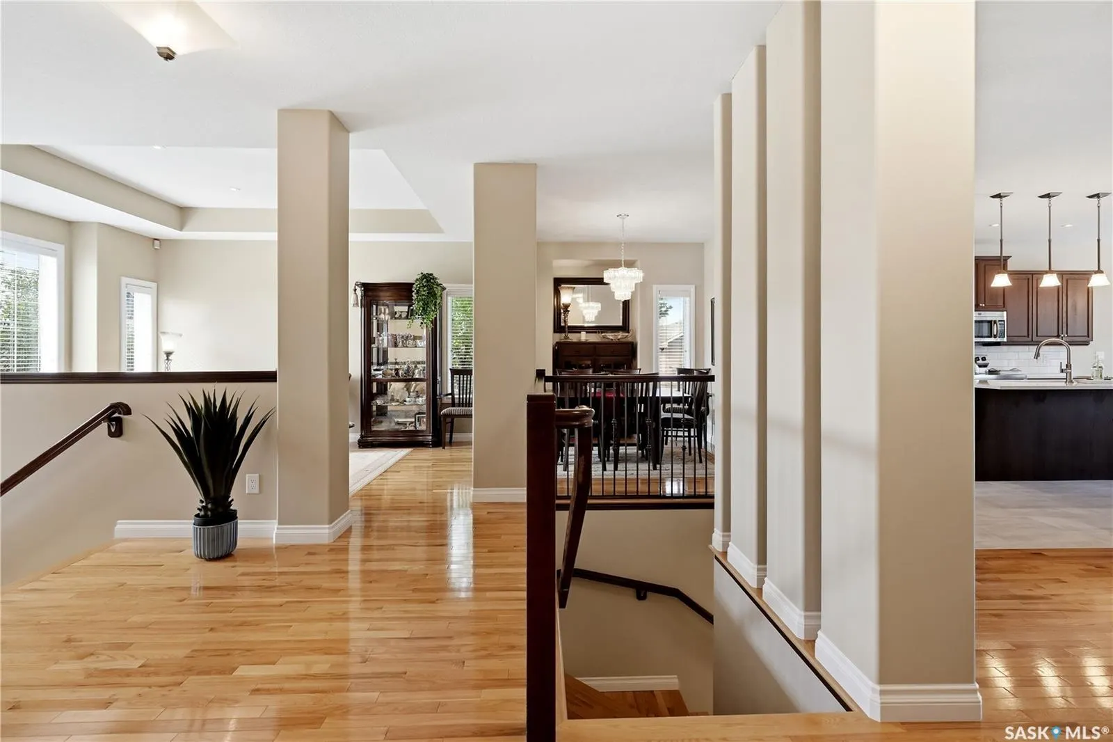 4501 Bergamot BAY E