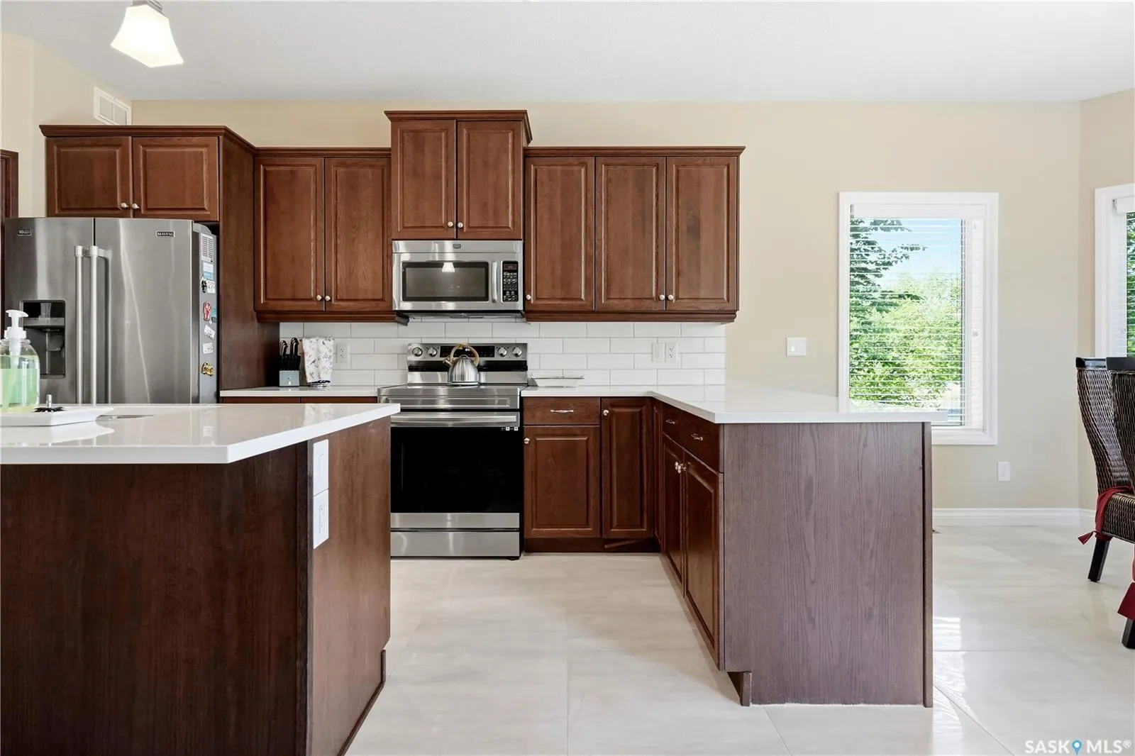 4501 Bergamot BAY E