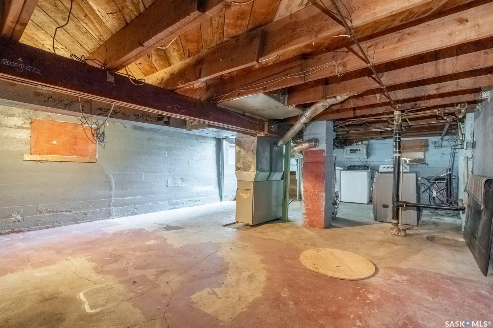 201 Broad STREET