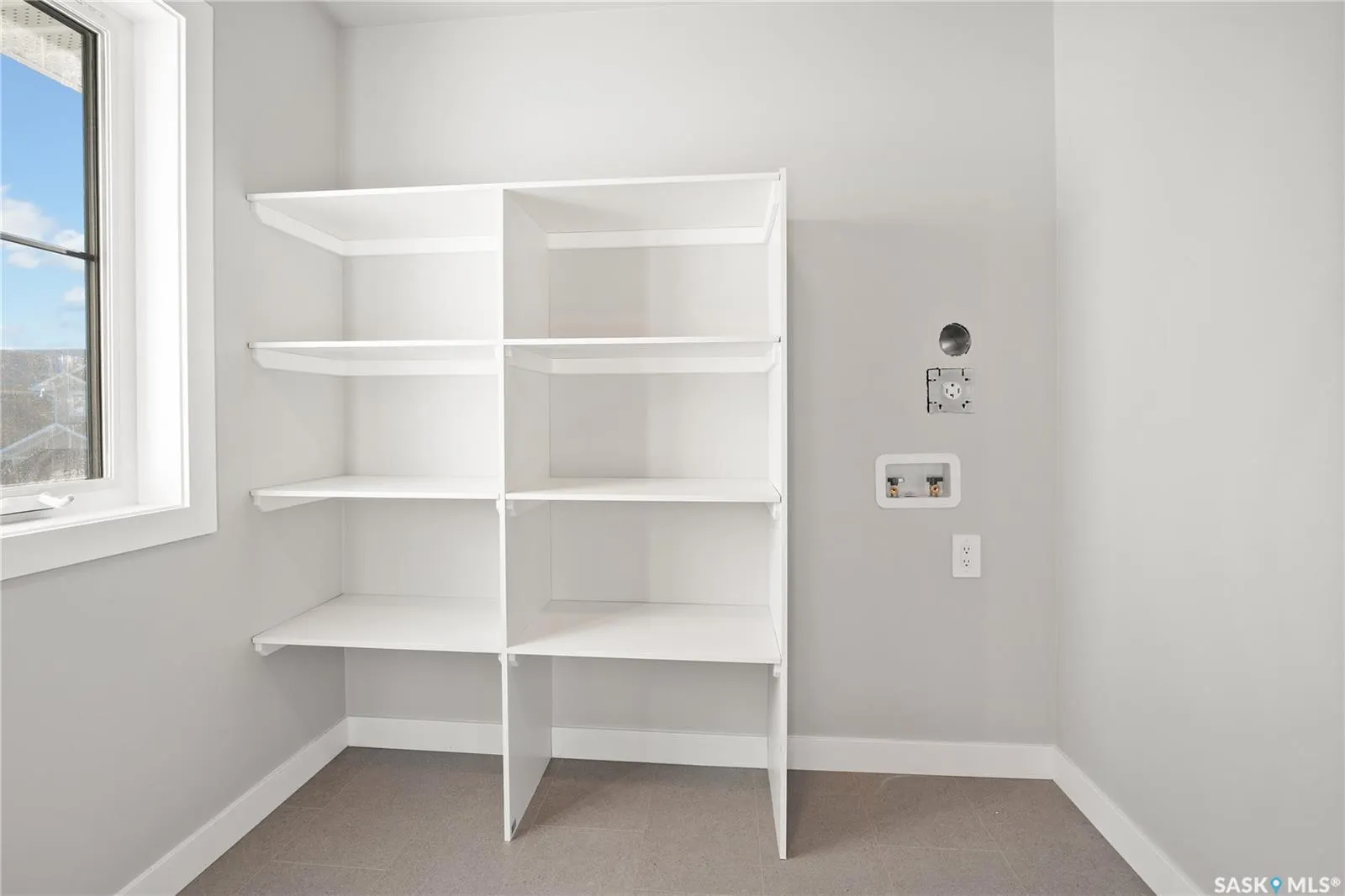 10 Vancouver CRESCENT