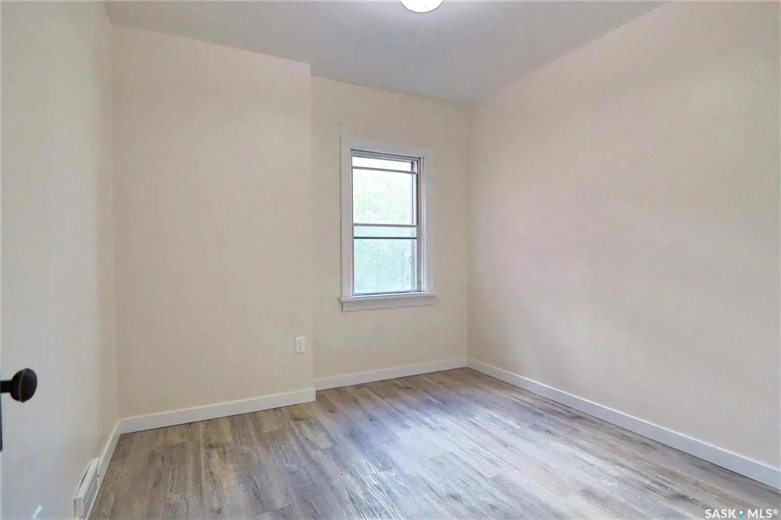 1824 Winnipeg STREET #A&B