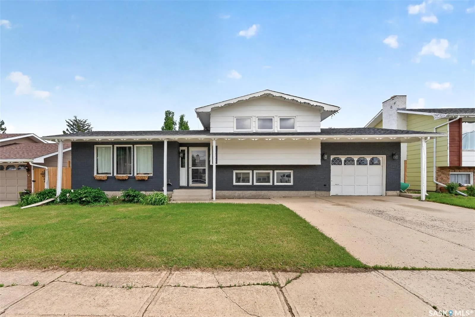 1266 Maybery CRESCENT