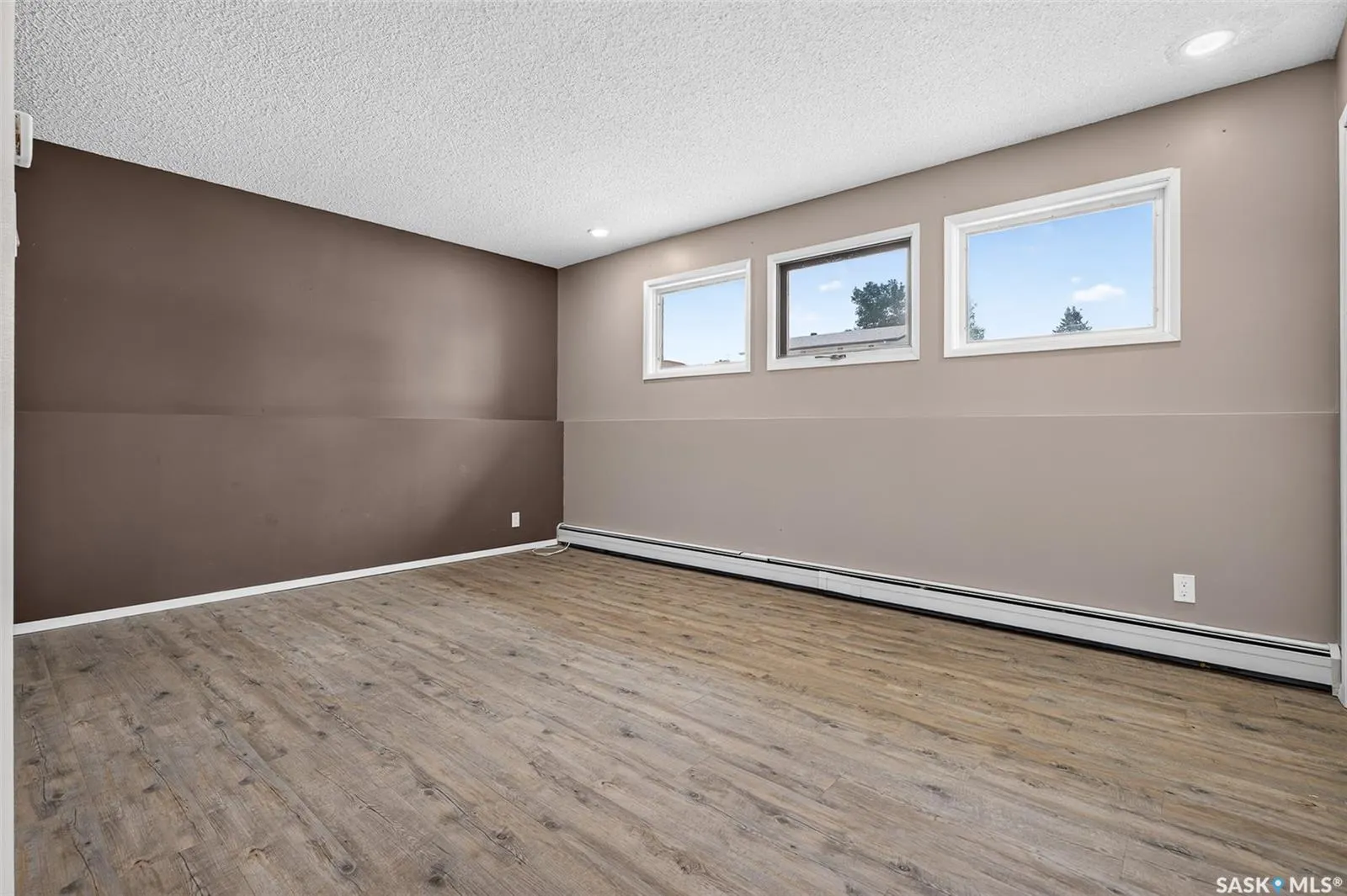 1266 Maybery CRESCENT