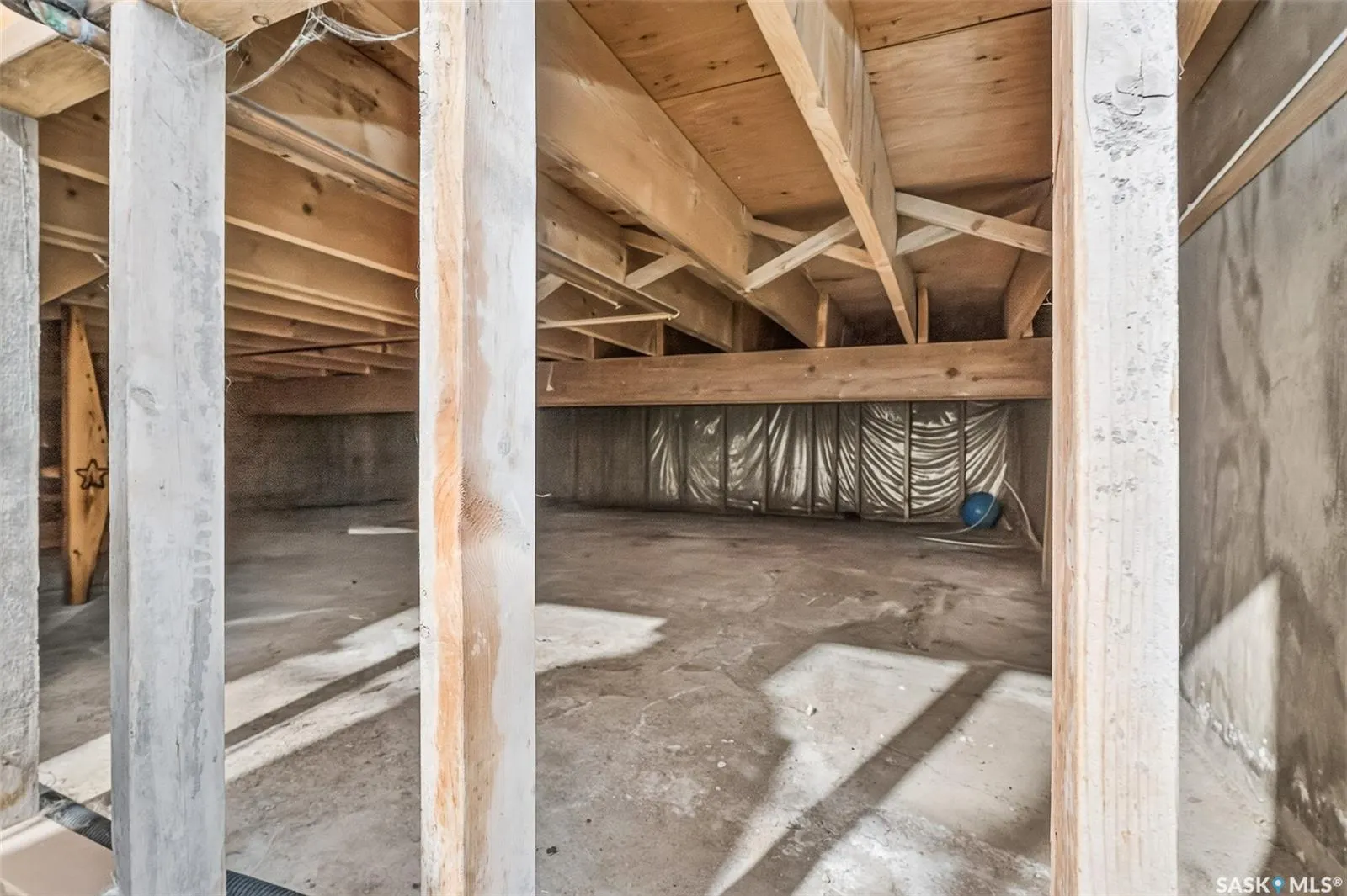1266 Maybery CRESCENT