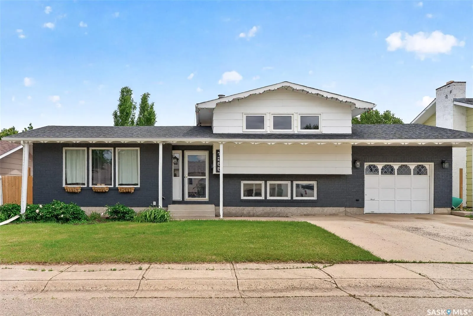 1266 Maybery CRESCENT