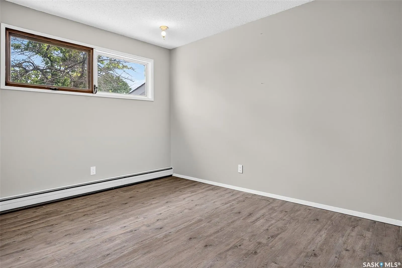 1266 Maybery CRESCENT