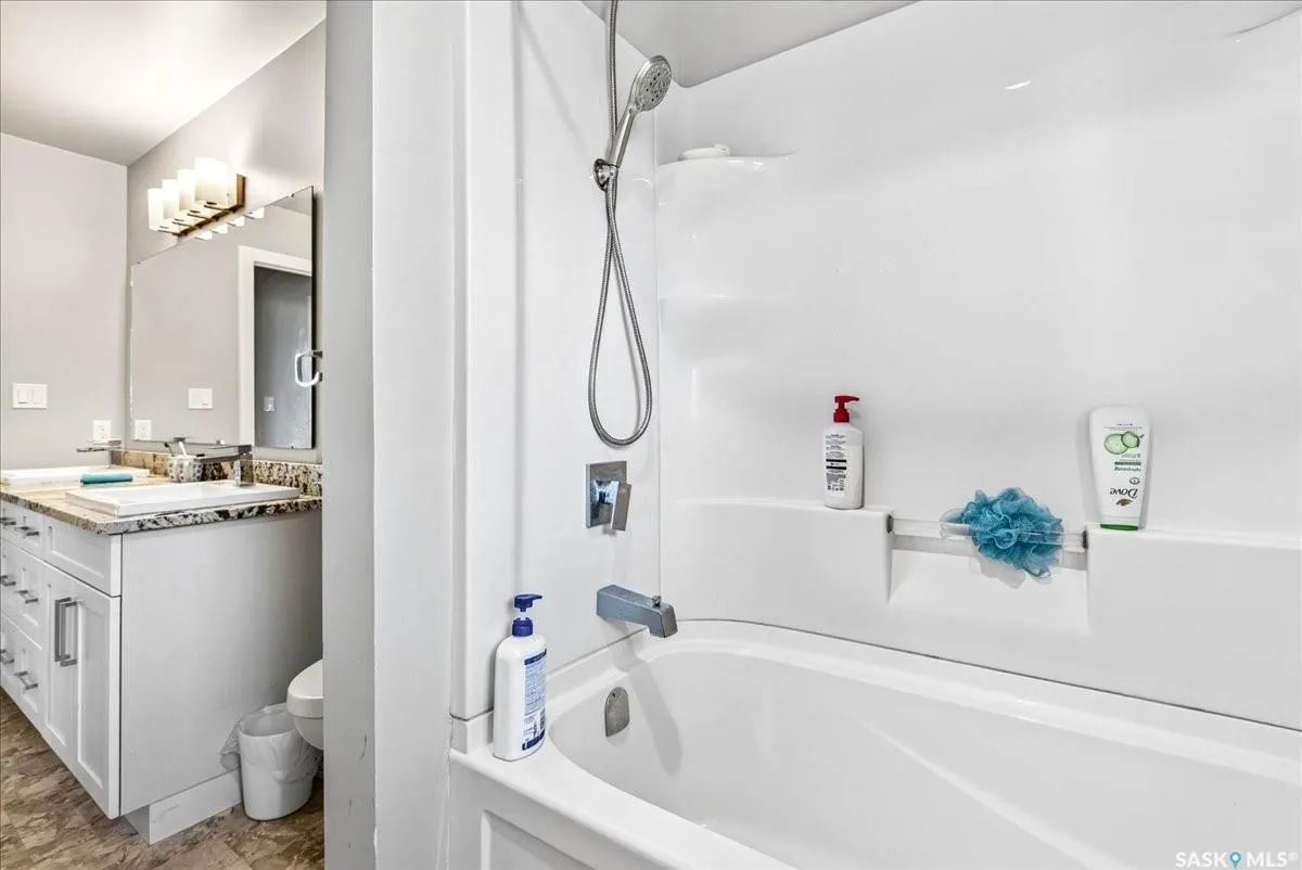 3426 Foster BAY