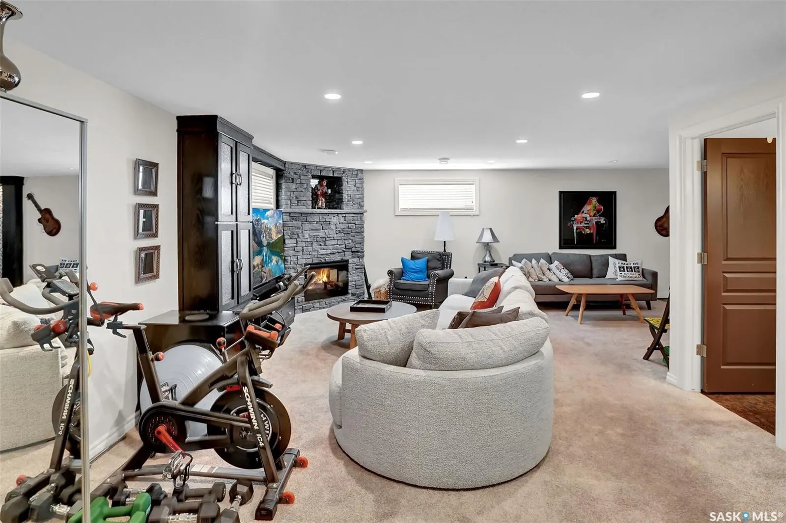10220 Wascana ESTATES