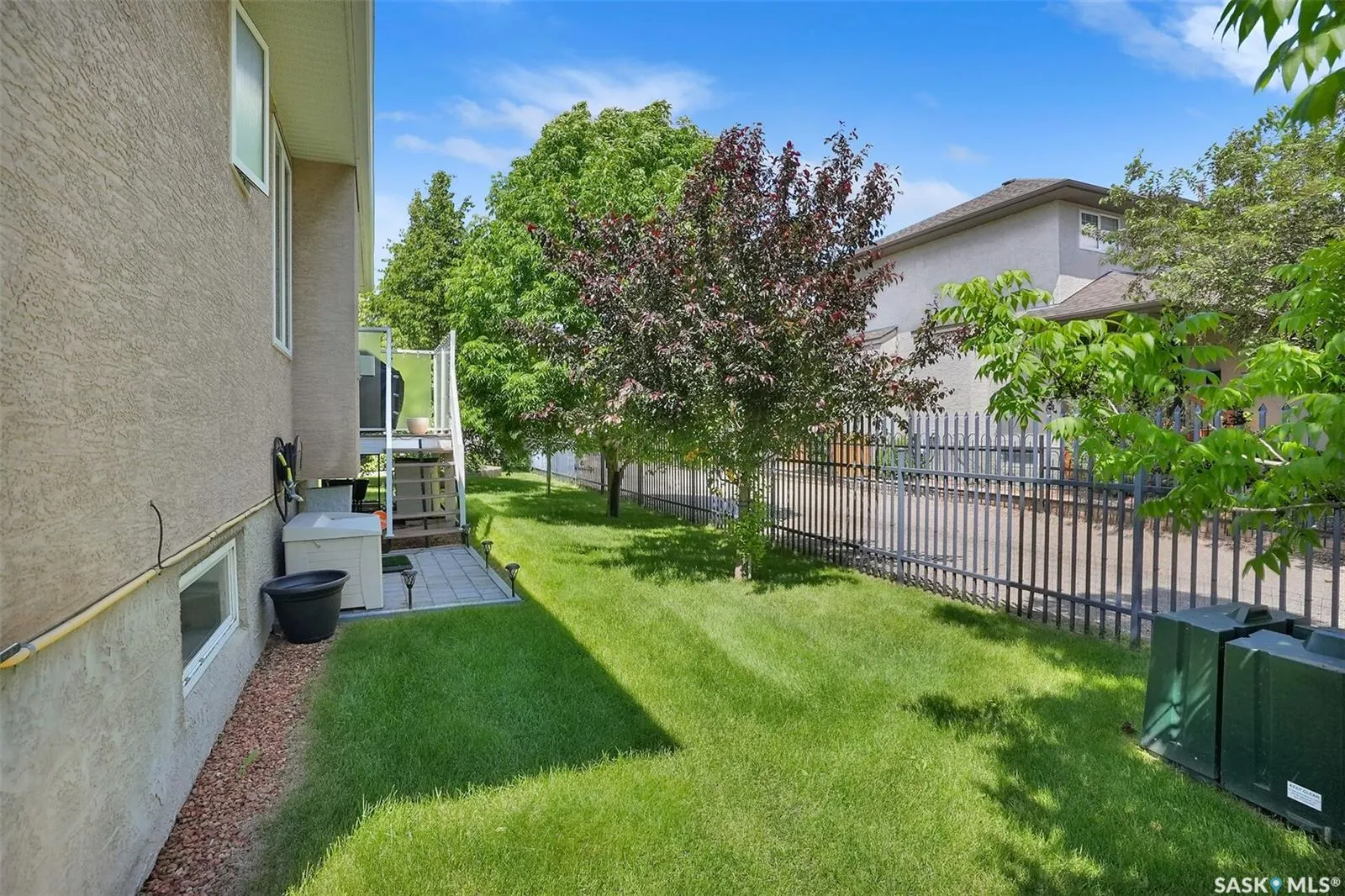 10220 Wascana ESTATES