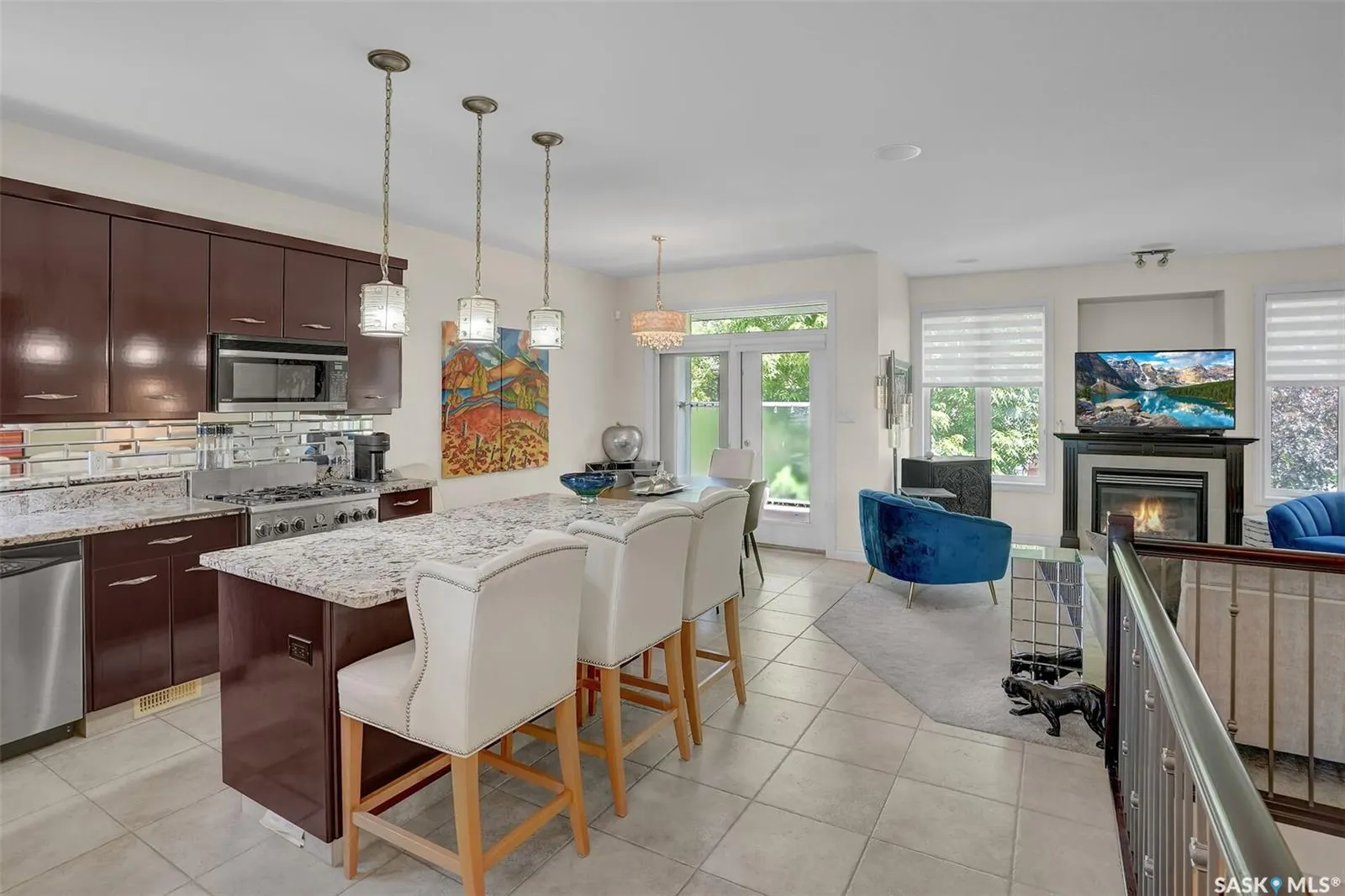 10220 Wascana ESTATES