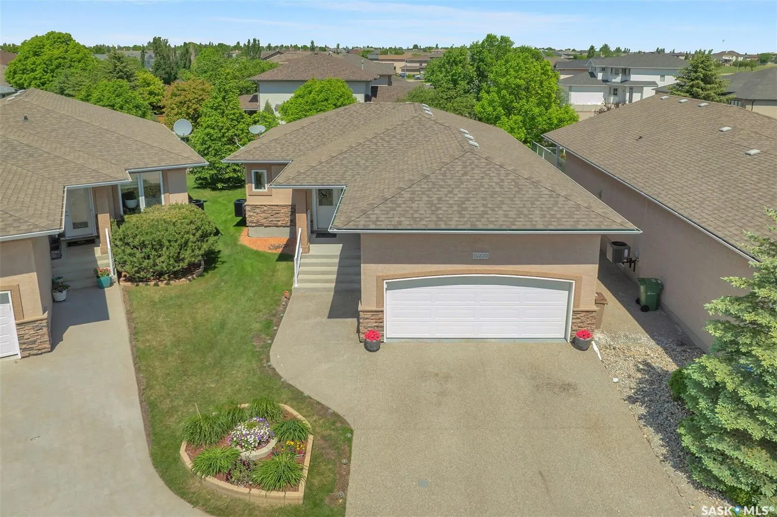 10220 Wascana ESTATES