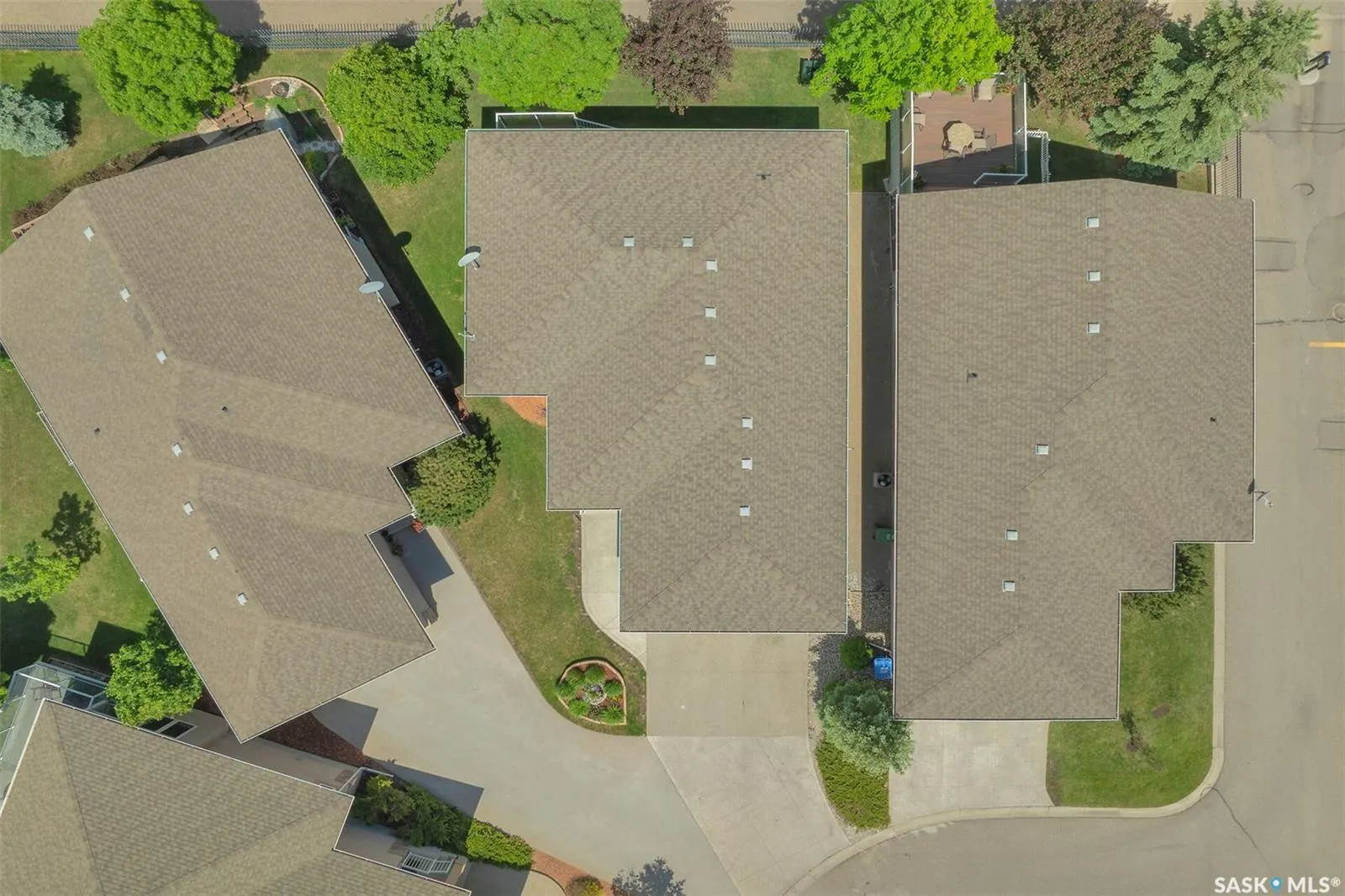 10220 Wascana ESTATES