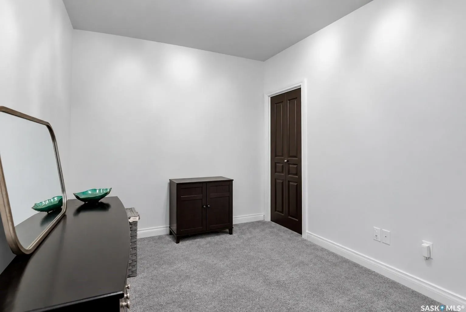 10220 Wascana ESTATES
