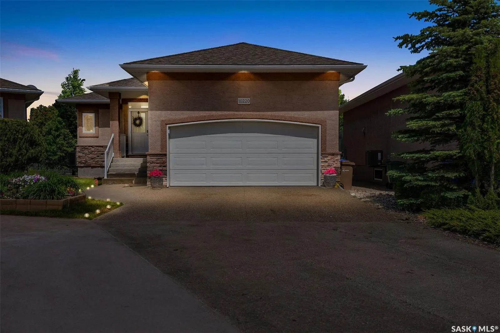 10220 Wascana ESTATES