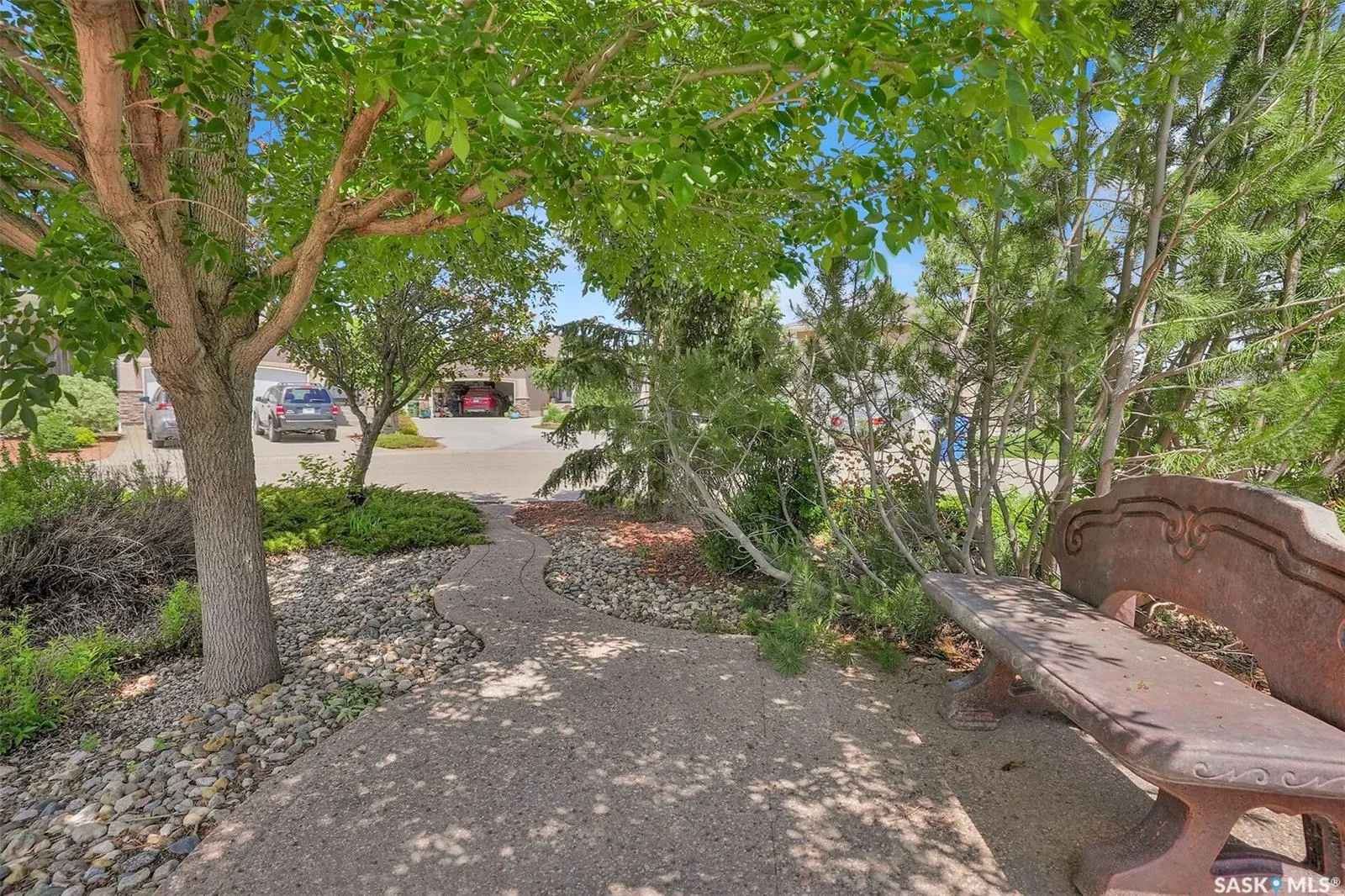10220 Wascana ESTATES