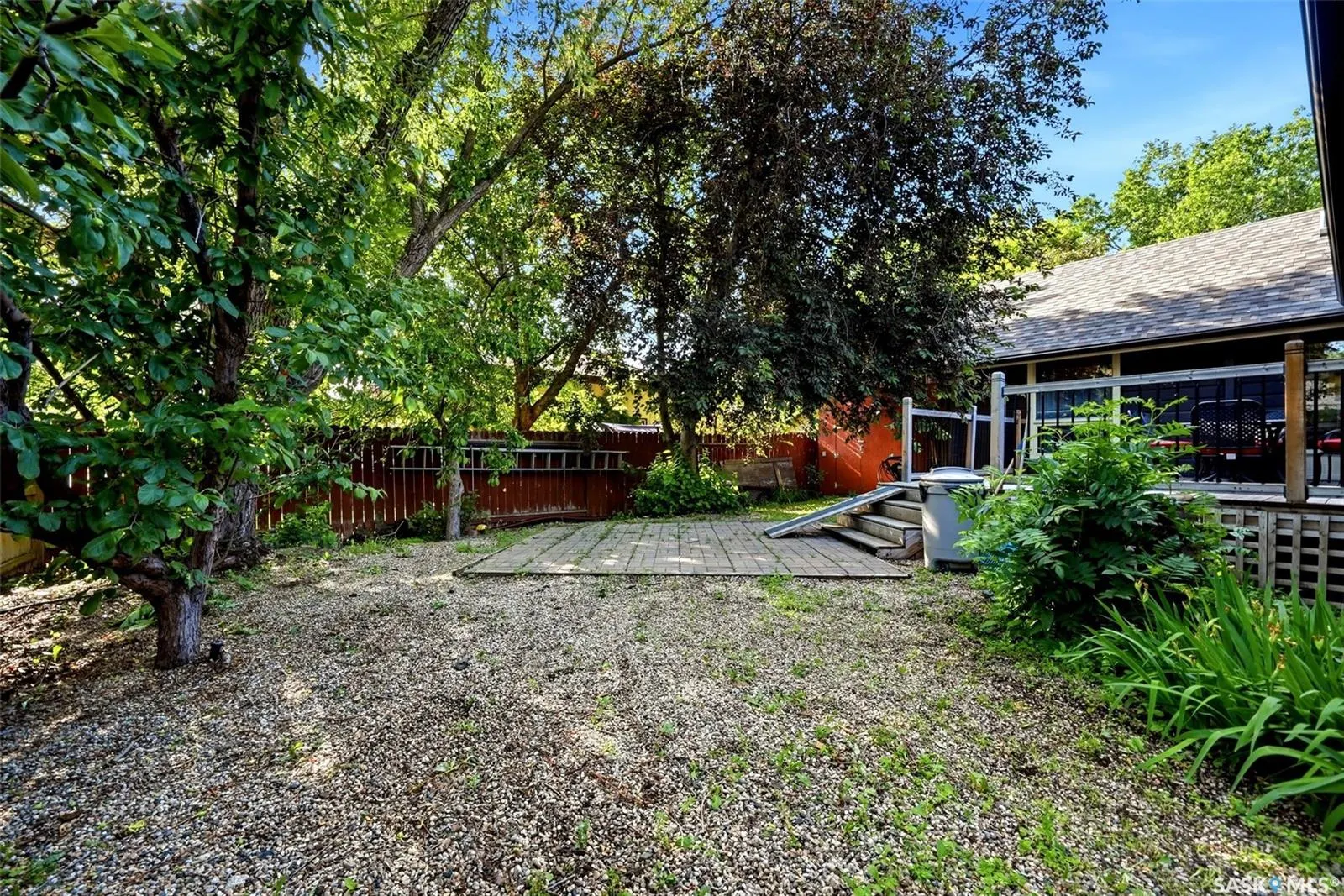 1202 Catley BAY N