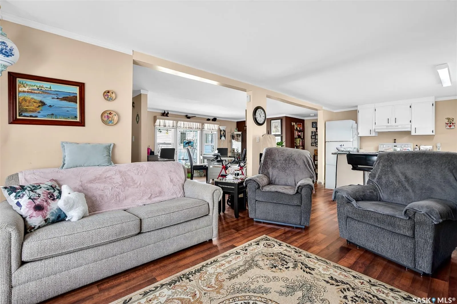 #B19       1455 9th AVENUE NE