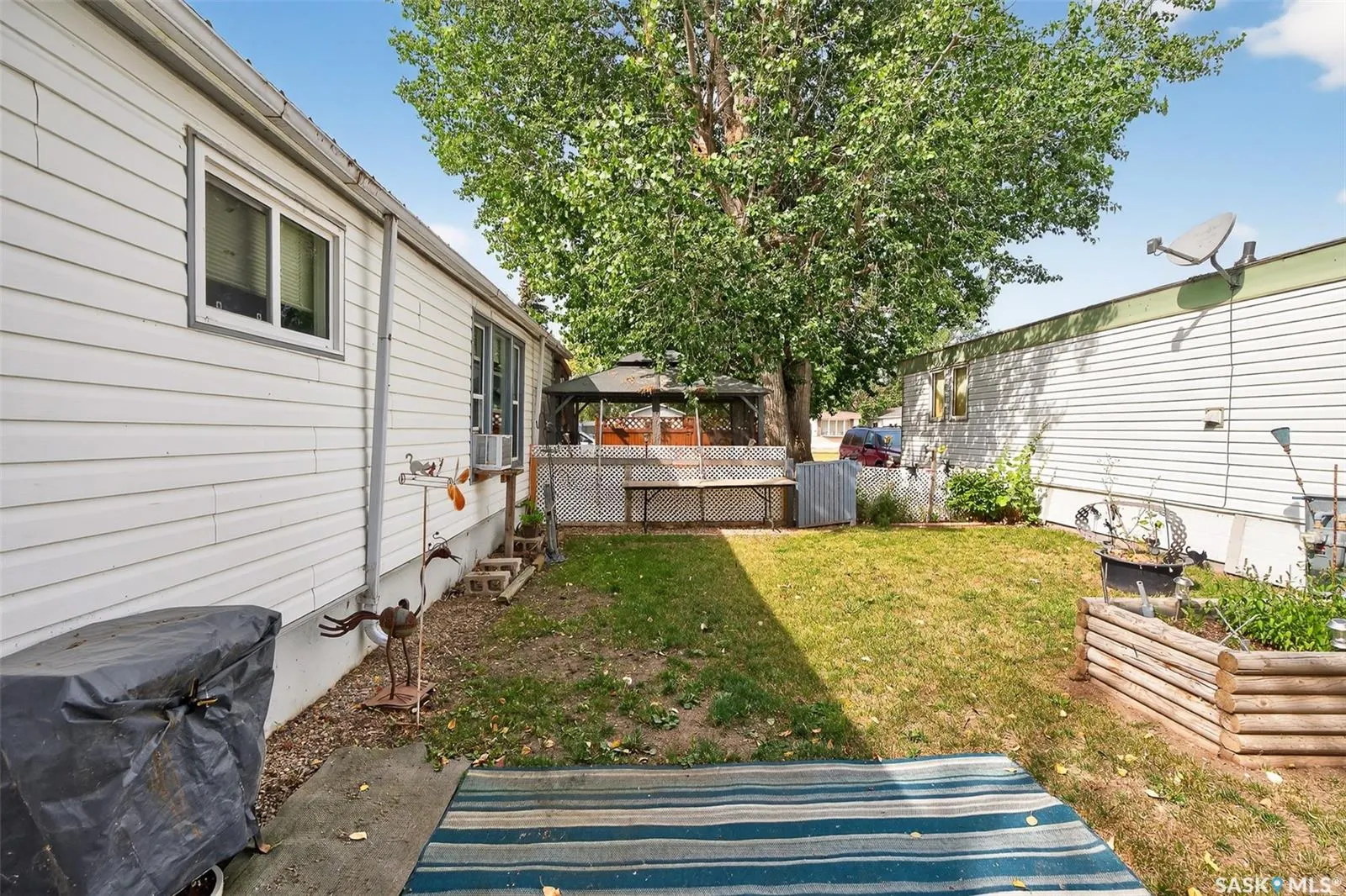 #B19       1455 9th AVENUE NE