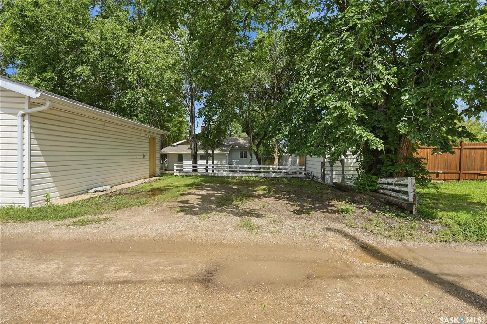 269 Iroquois STREET W