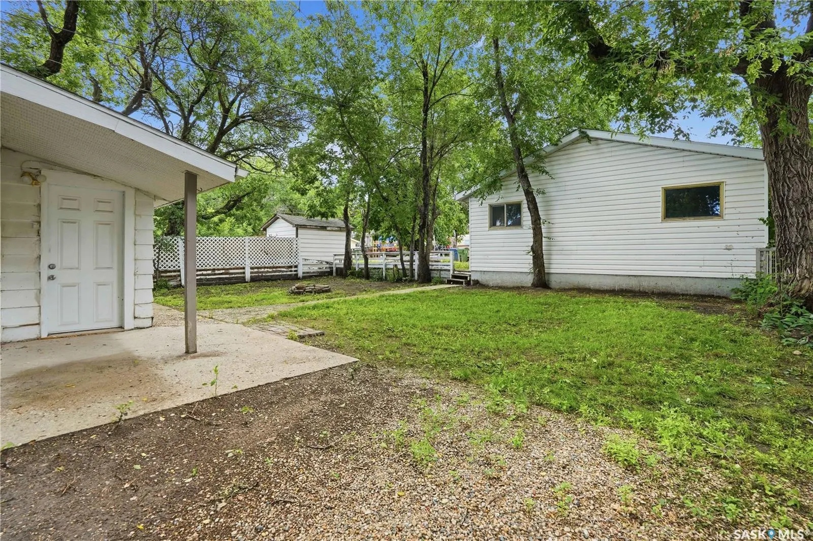 269 Iroquois STREET W