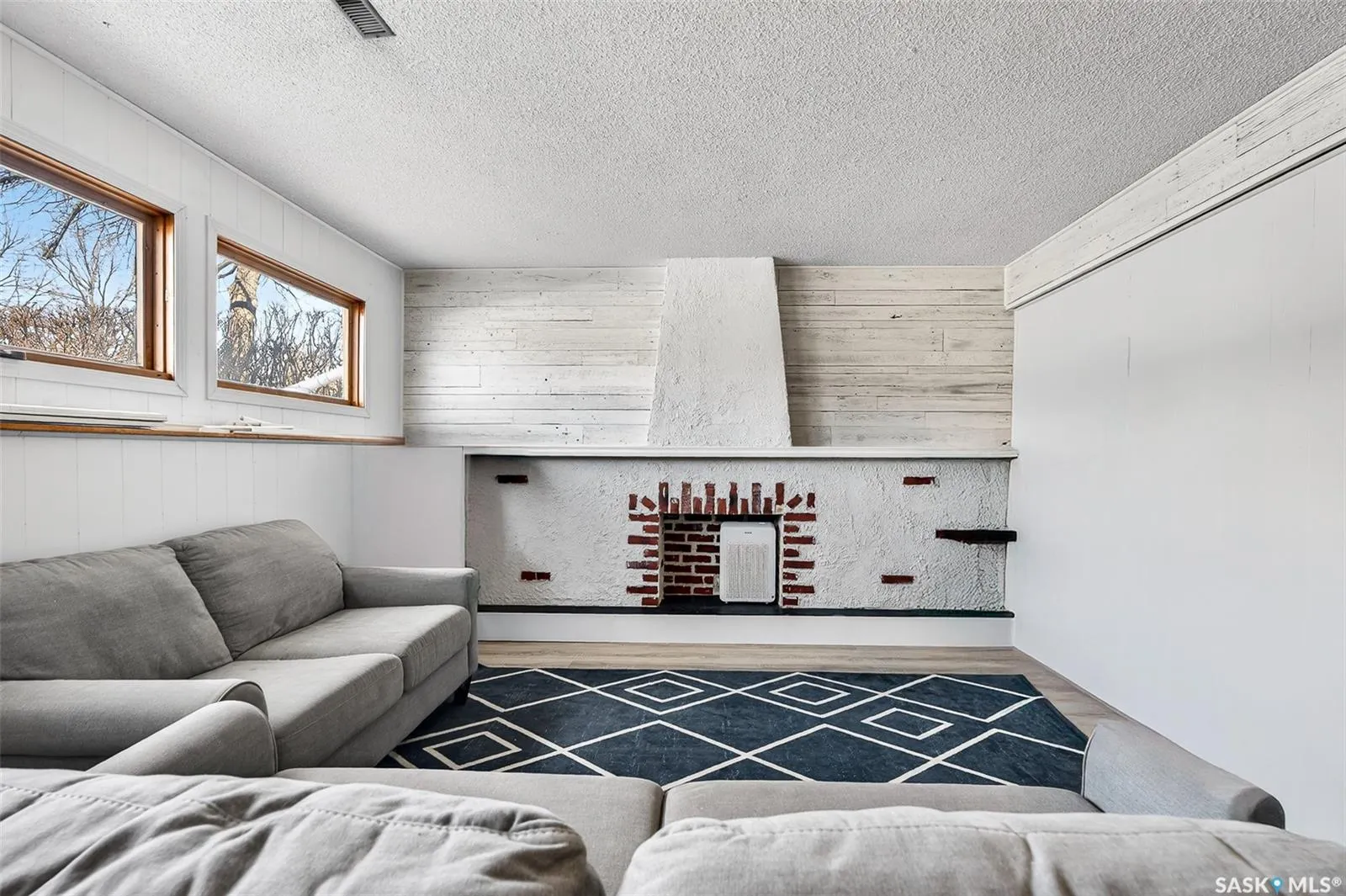 1321 Prince CRESCENT