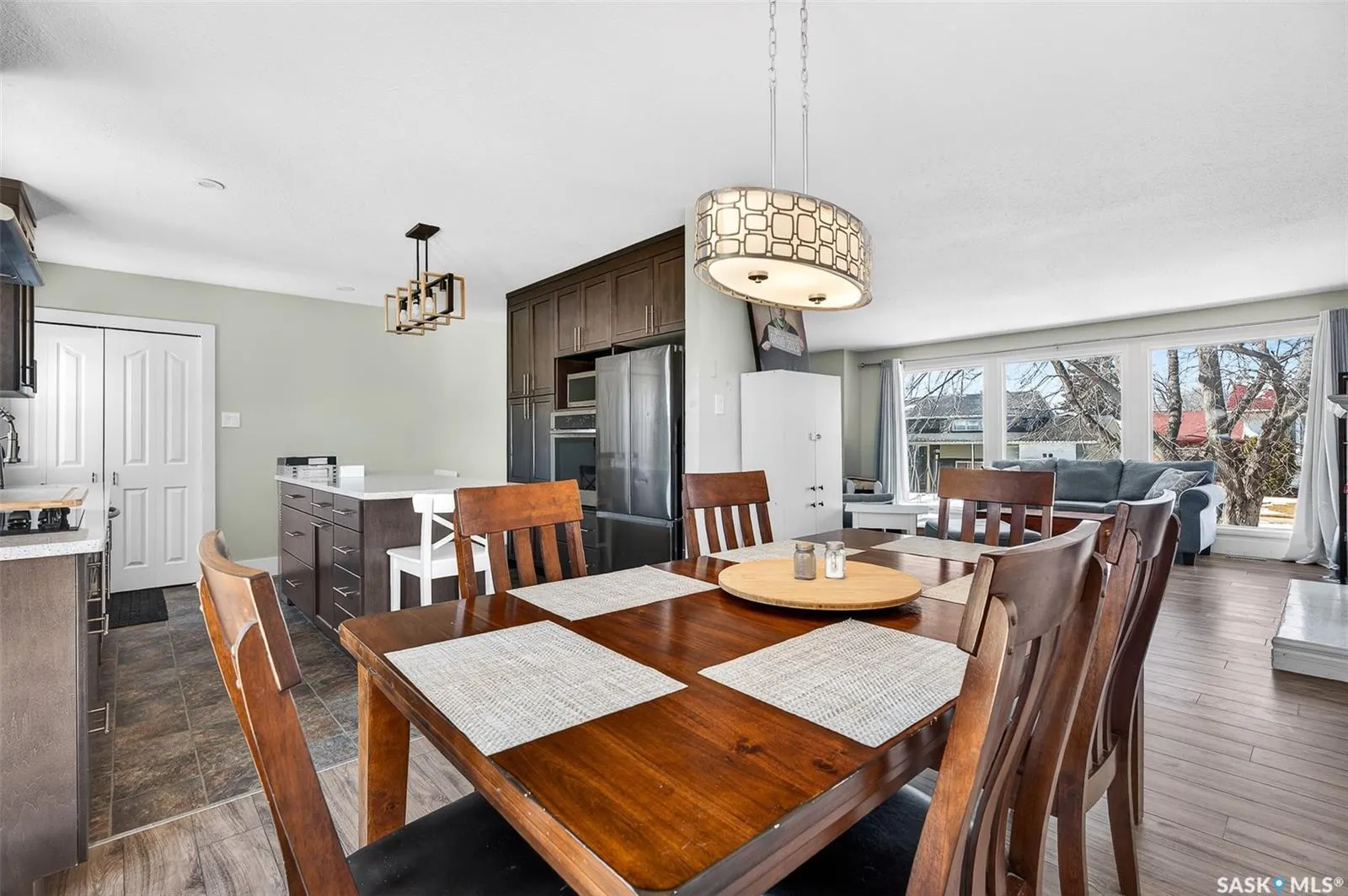 1321 Prince CRESCENT