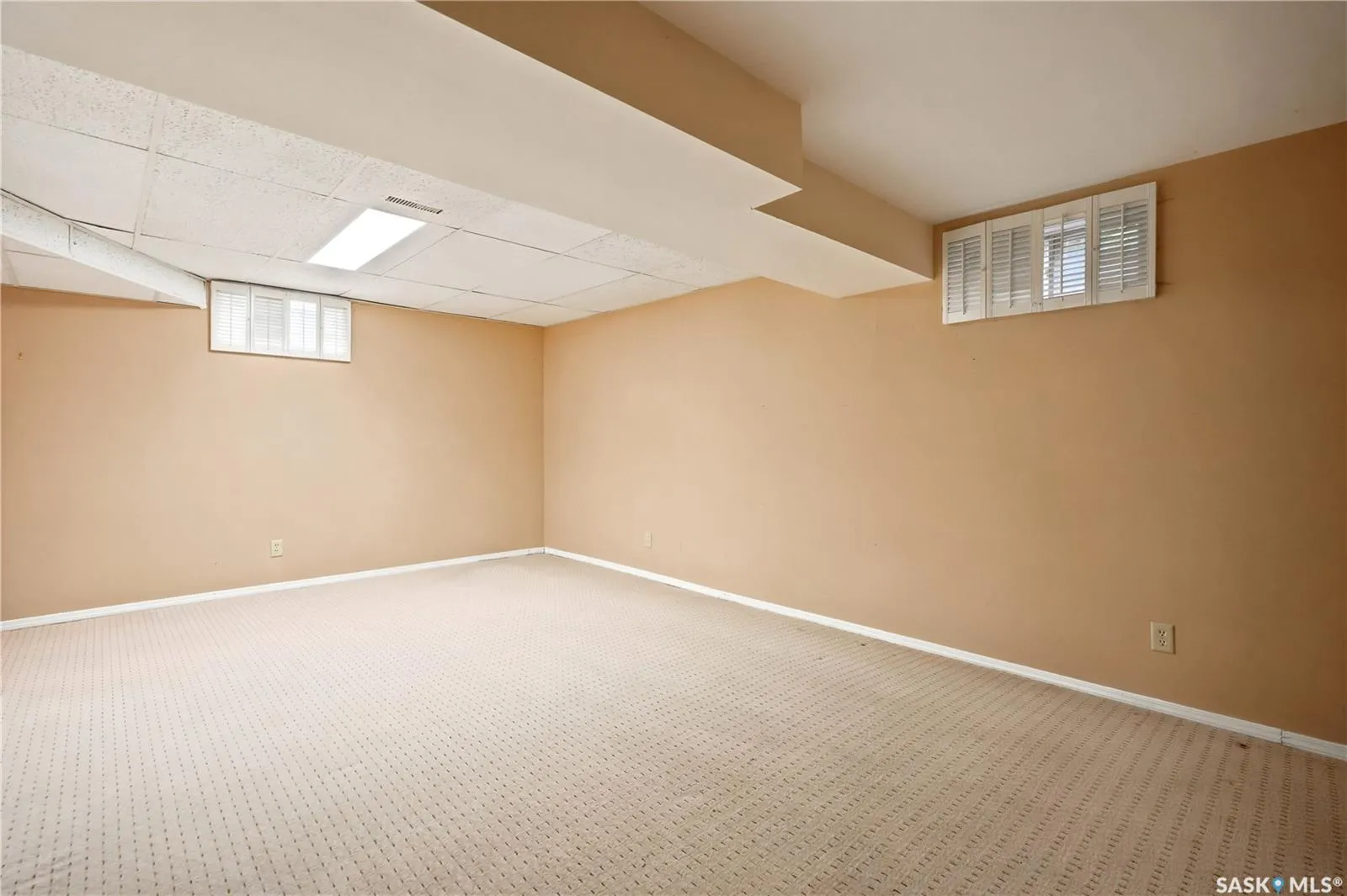 18 Lakeview PLACE