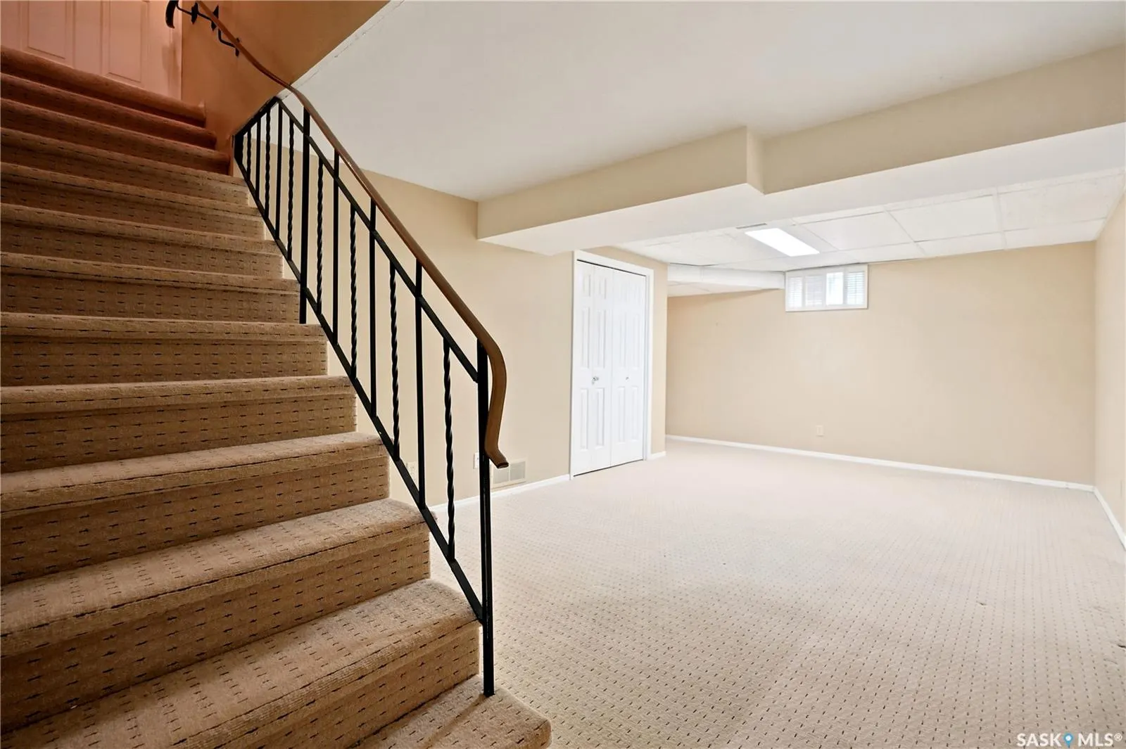 18 Lakeview PLACE