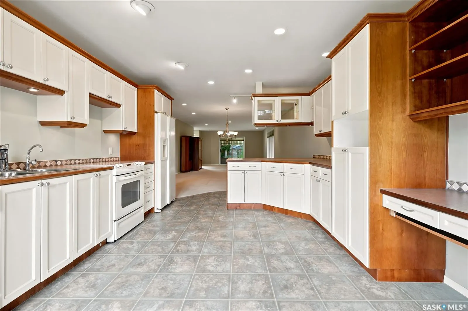18 Lakeview PLACE