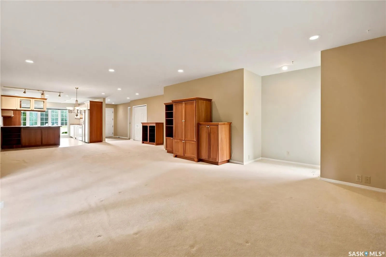 18 Lakeview PLACE