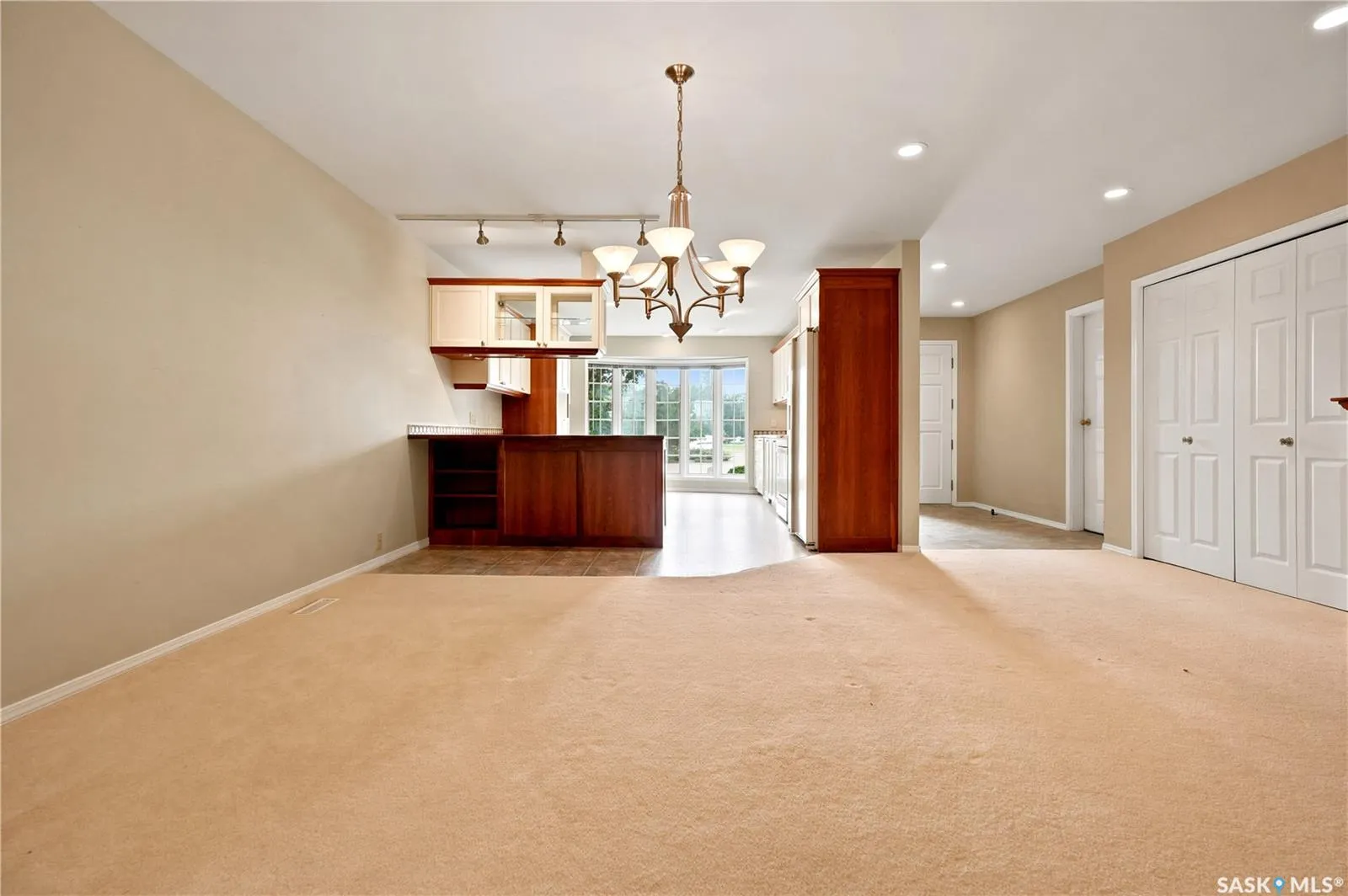 18 Lakeview PLACE