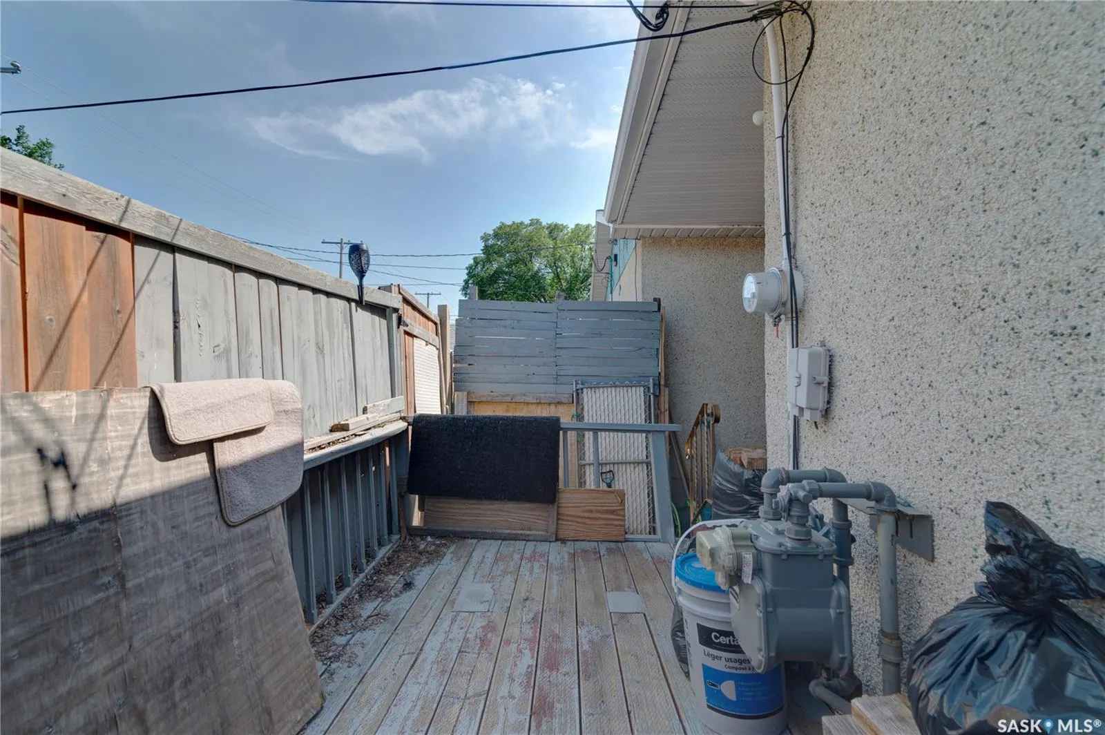 1745 Quebec STREET