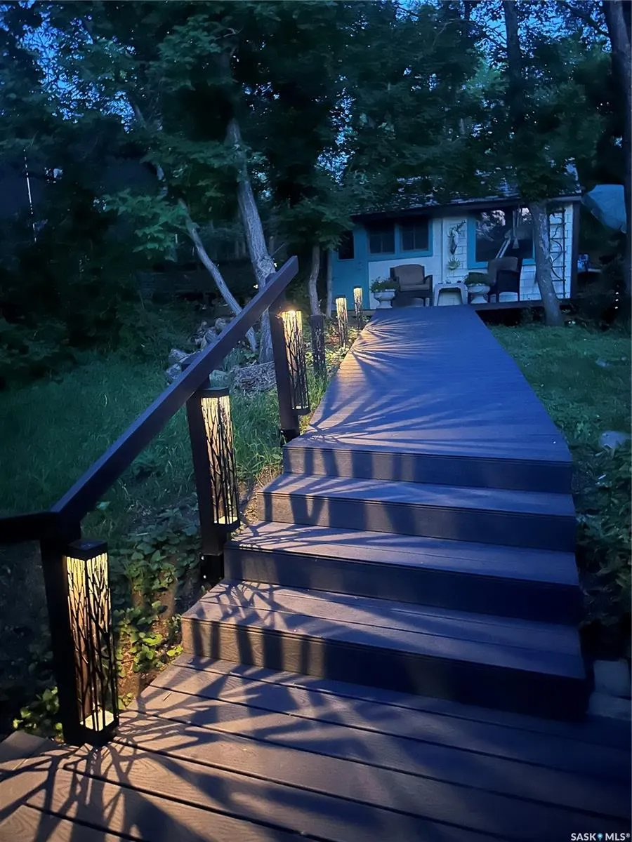 232 Green AVENUE