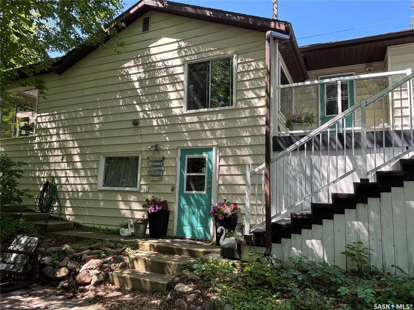 232 Green AVENUE
