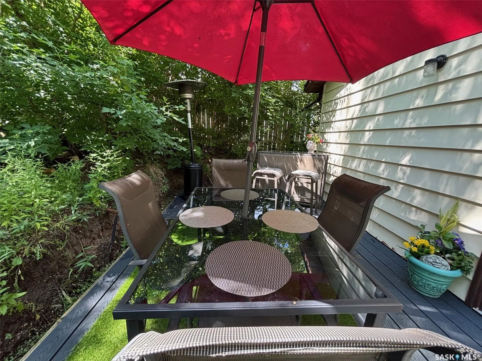 232 Green AVENUE