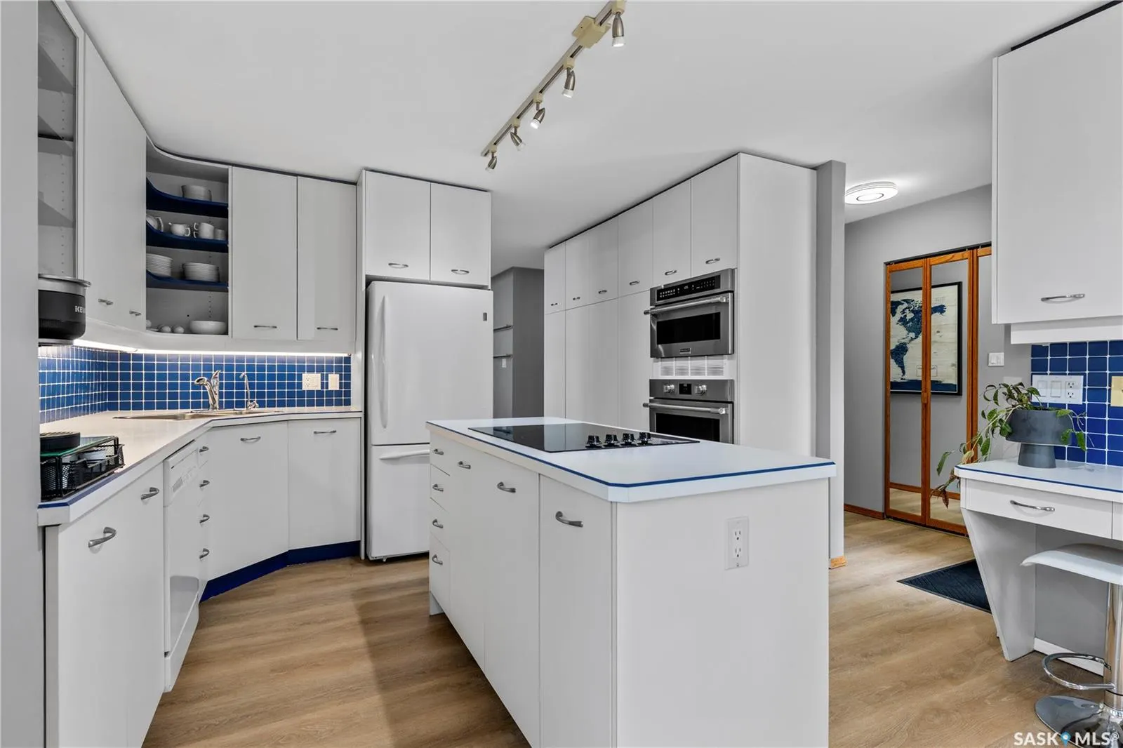 270 Prospect CRESCENT