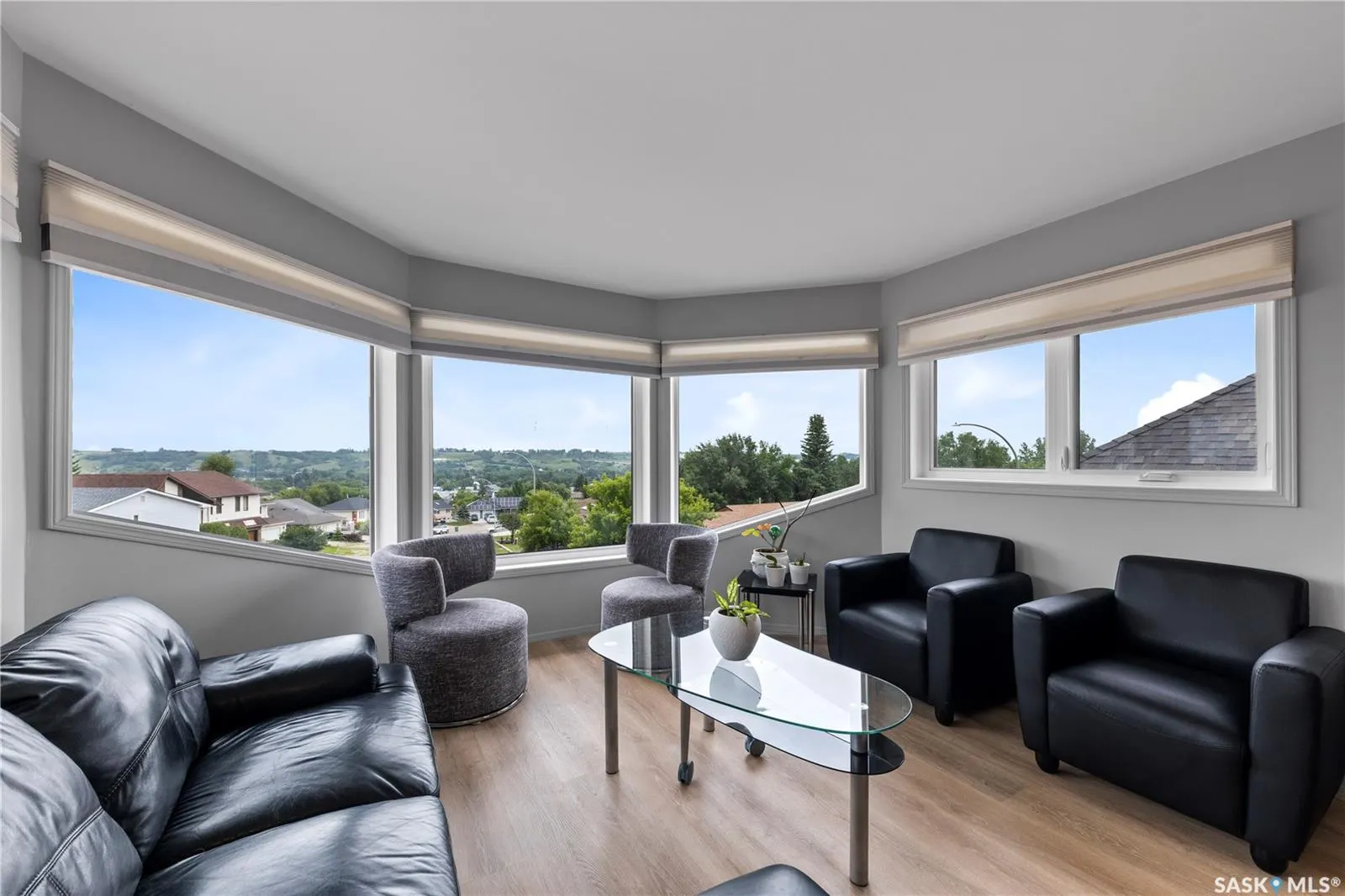 270 Prospect CRESCENT