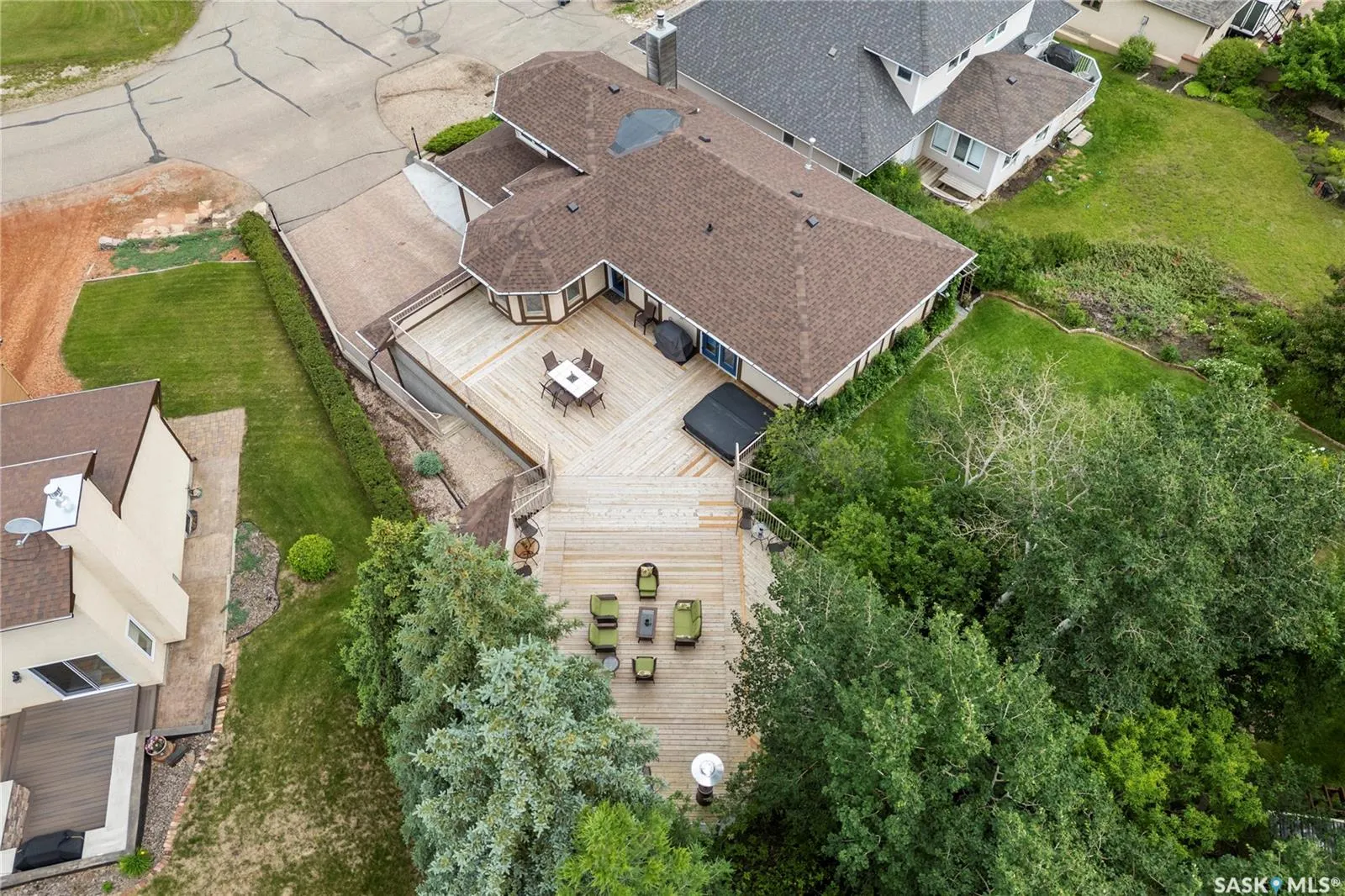 270 Prospect CRESCENT
