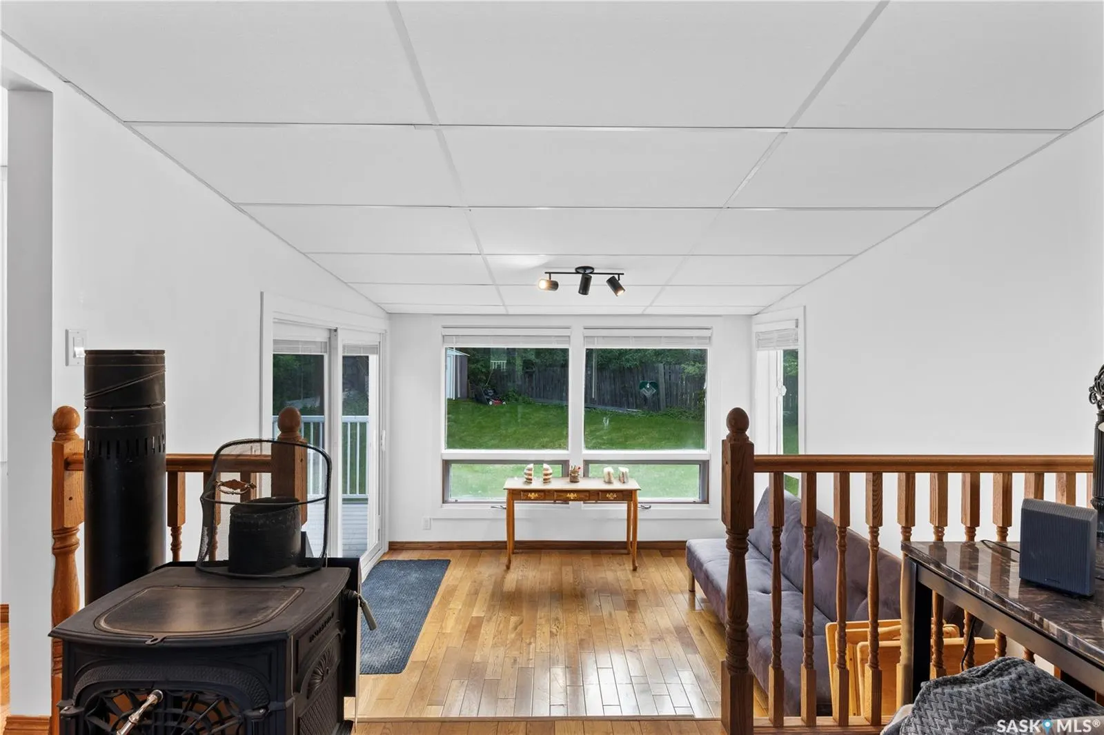 342 4th STREET E