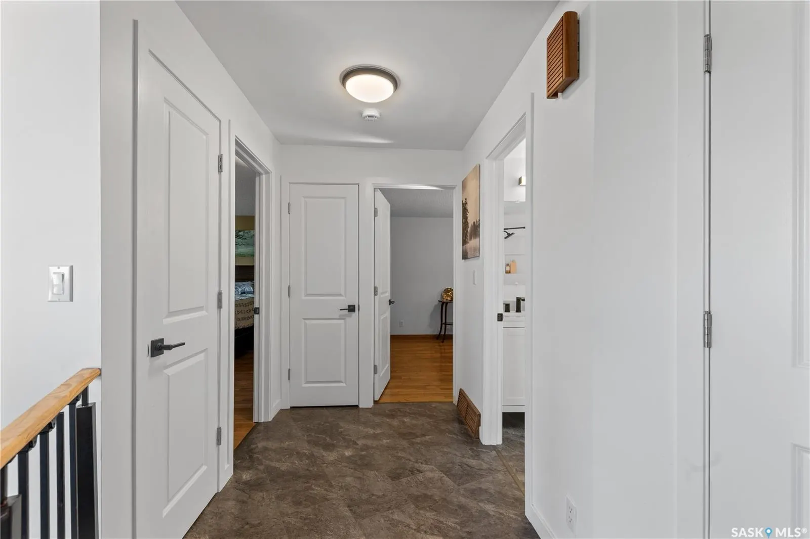 342 4th STREET E