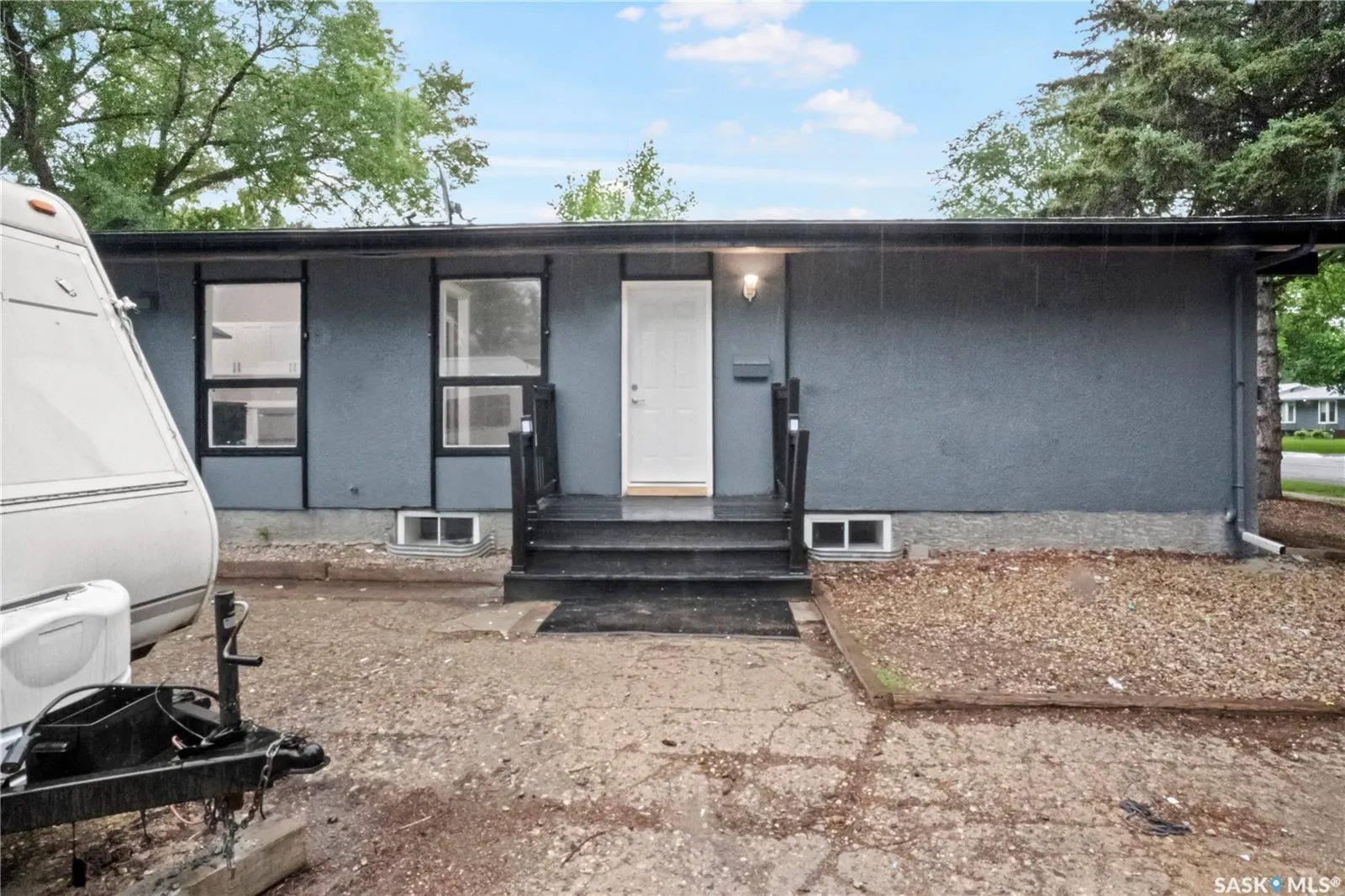 2905 GRANT ROAD