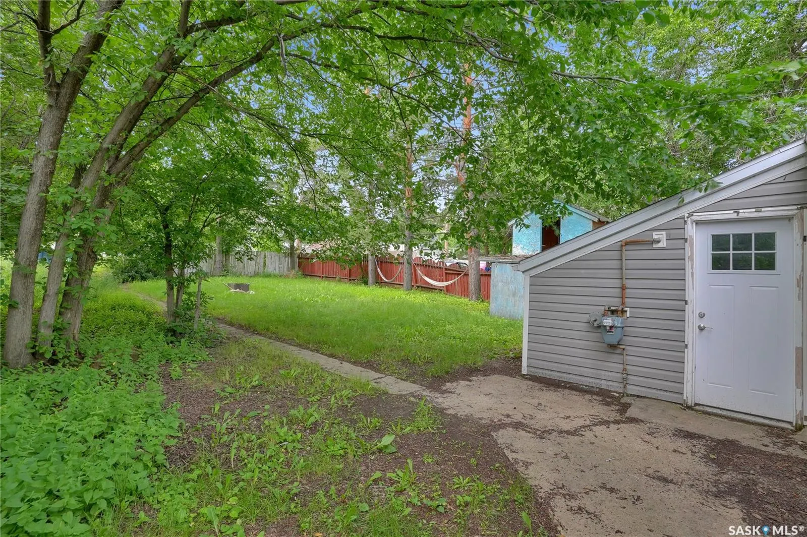 161 Lillooet STREET E