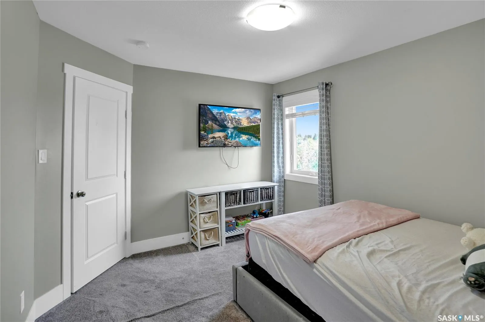 1049 Maplewood DRIVE