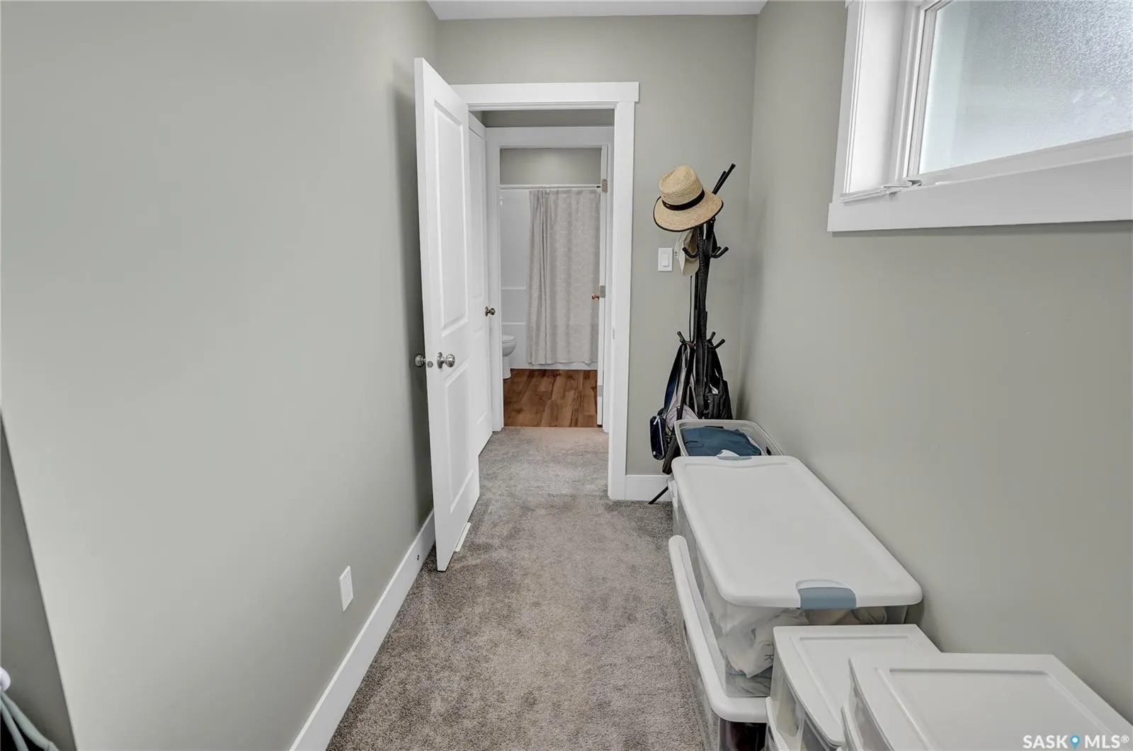 1049 Maplewood DRIVE