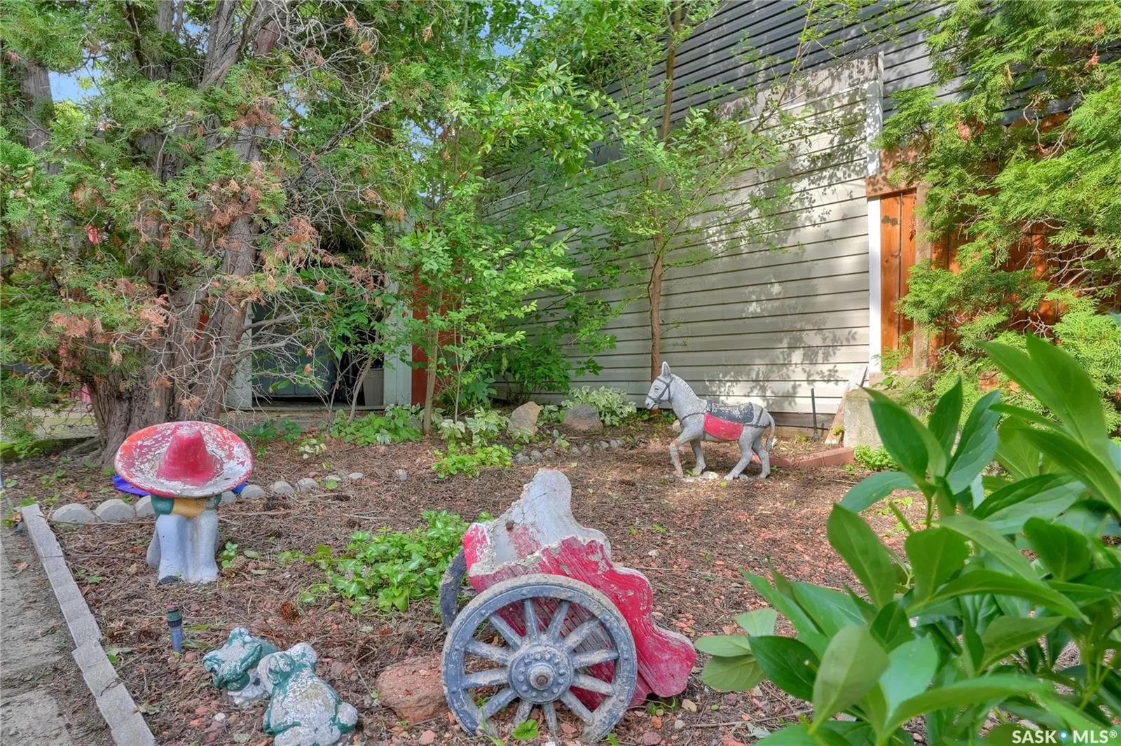 1228 Athabasca STREET W