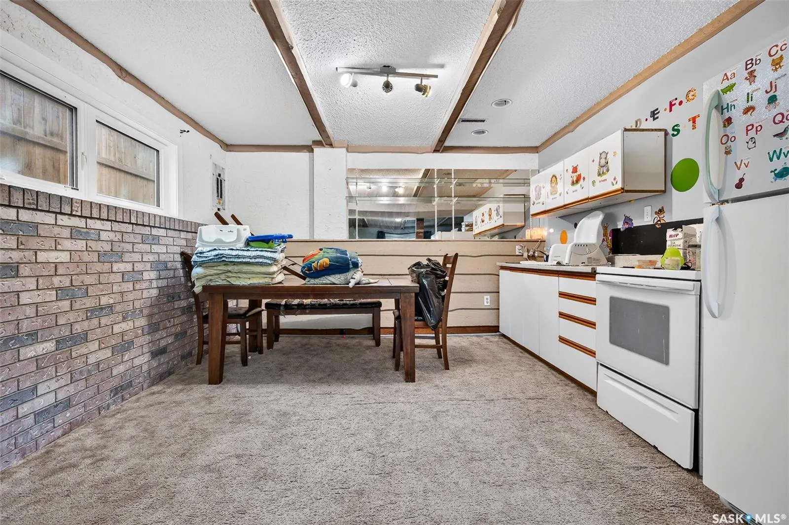 1207 Grandview STREET W