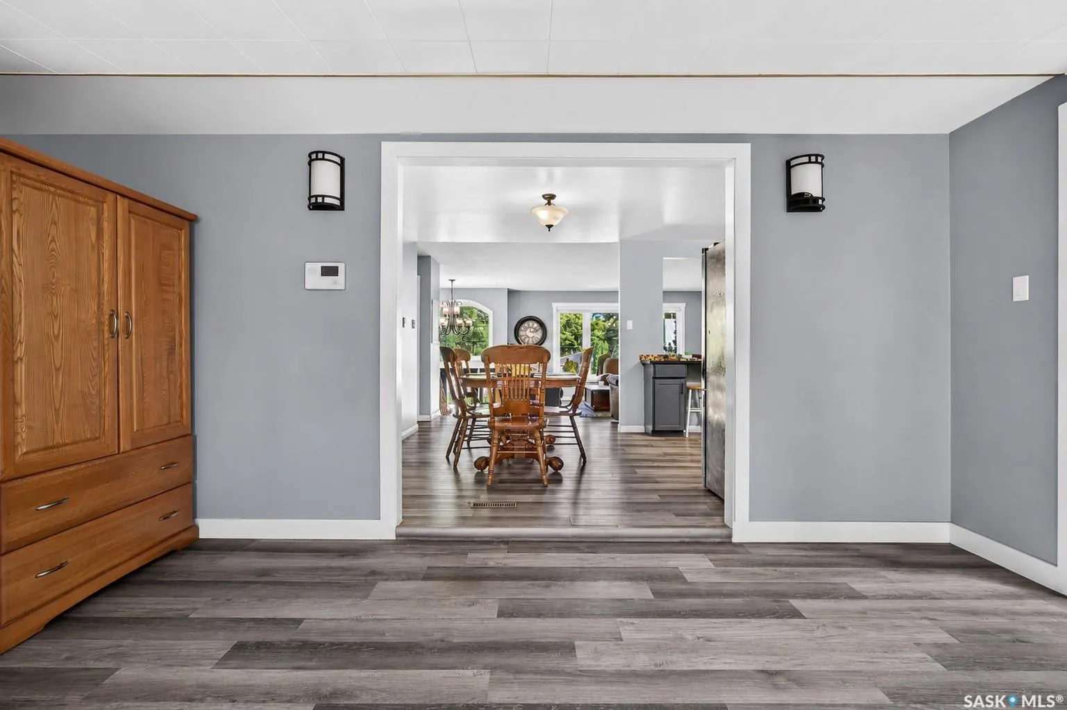1207 Grandview STREET W